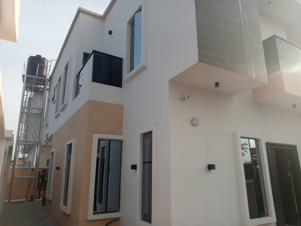 4 Bedroom Detached Duplex with BQ in a tared road street