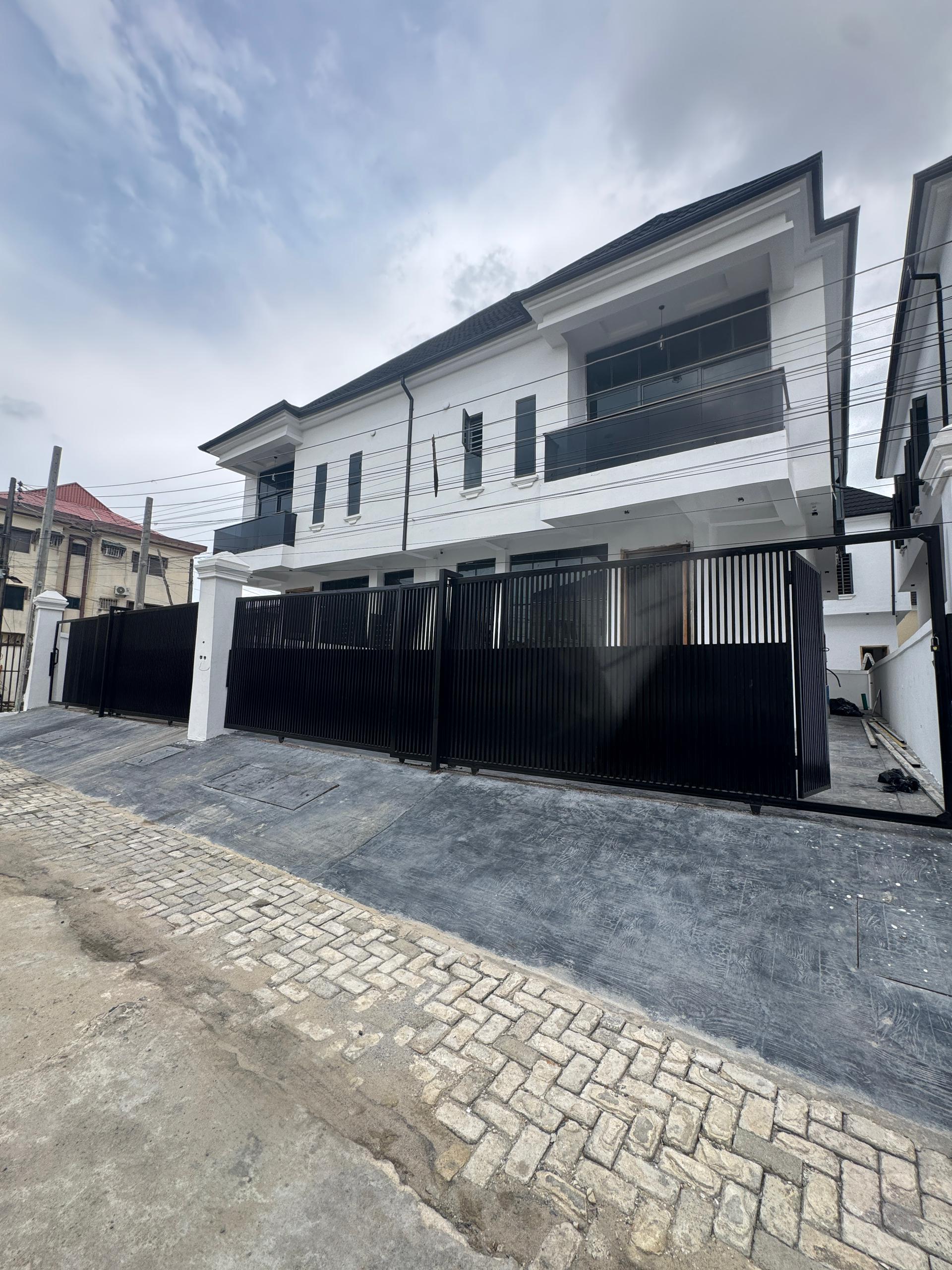 SPACIOUS 4  BEDROOM SEMI-DETACHED  DUPLEX  WITH A MAIDS ROOM